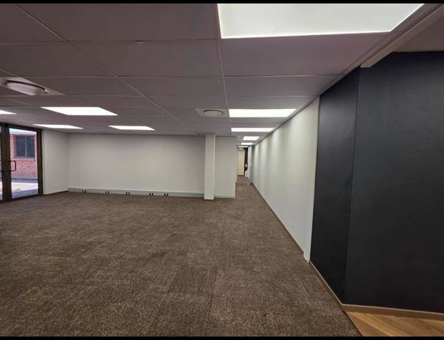 BUSINESS PROPERTY TO RENT IN ERASMUSRAND